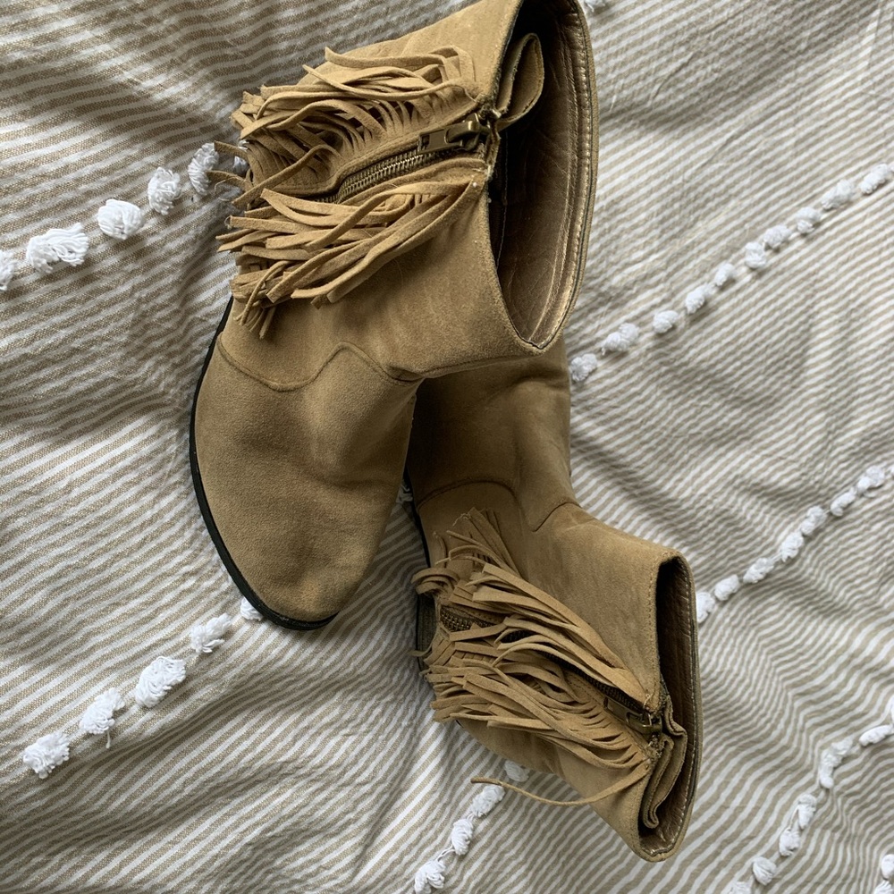 Fringe booties - Picture 2 of 2